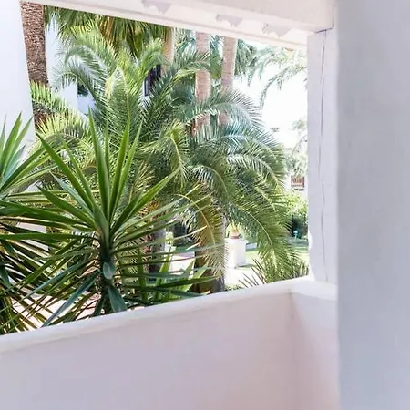 Marina Puente - Groundfloor - 3 Bedrooms Apartment *