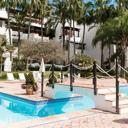Marina Puente - Groundfloor - 3 Bedrooms Apartment *
